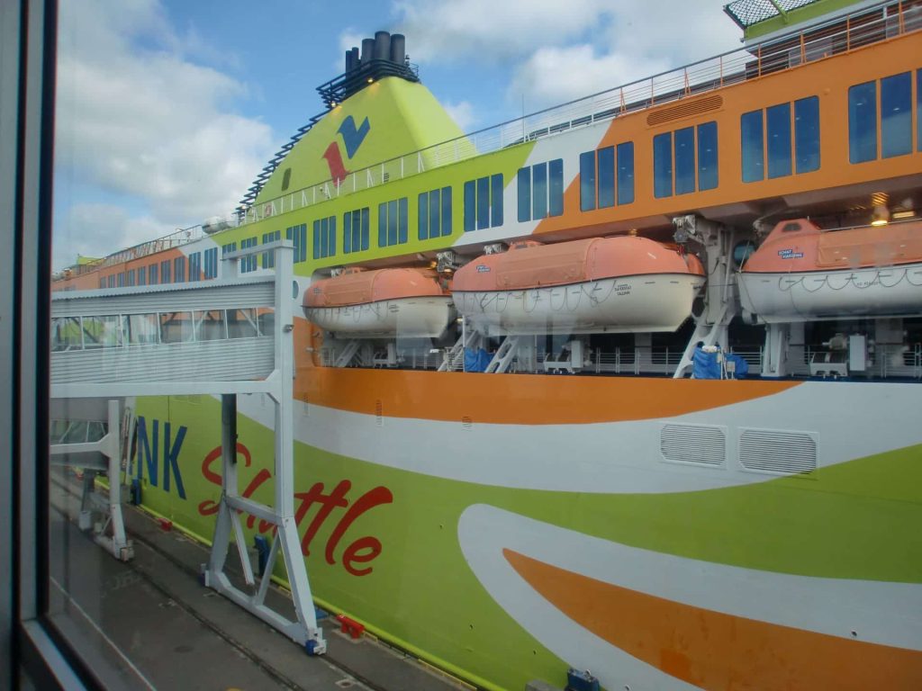 ferry helsinki tallin