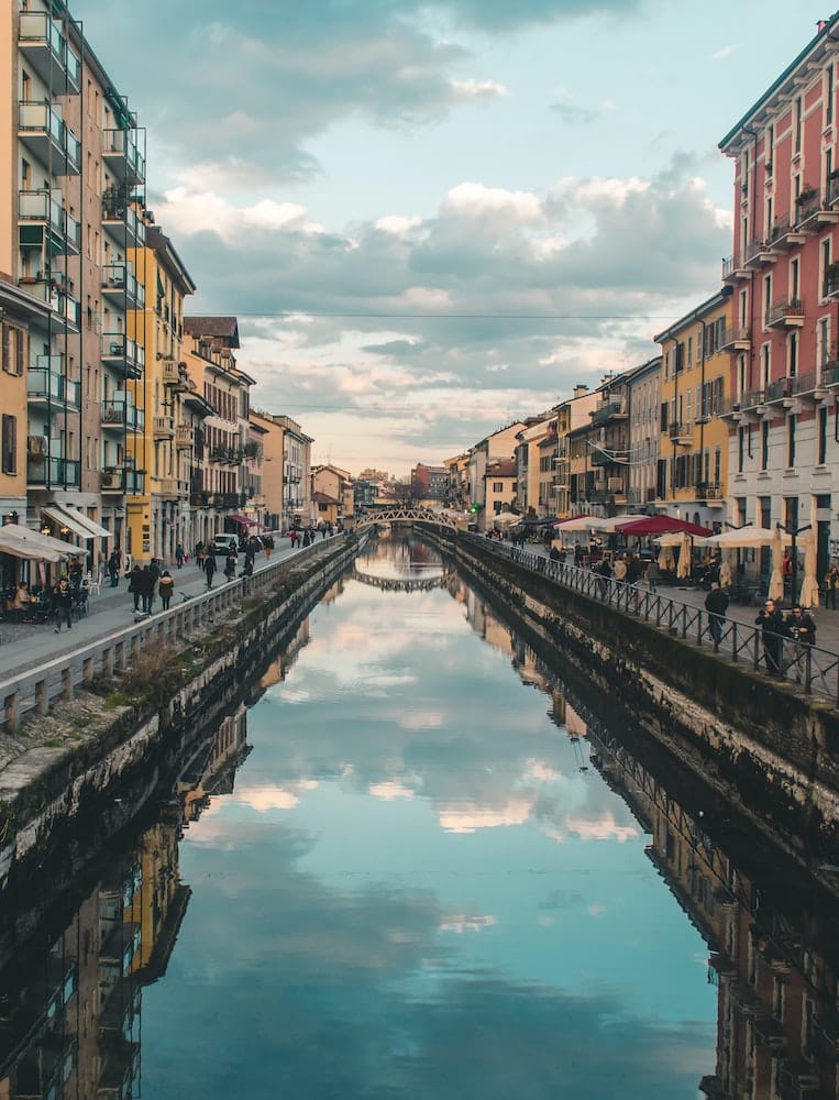 visita por milan