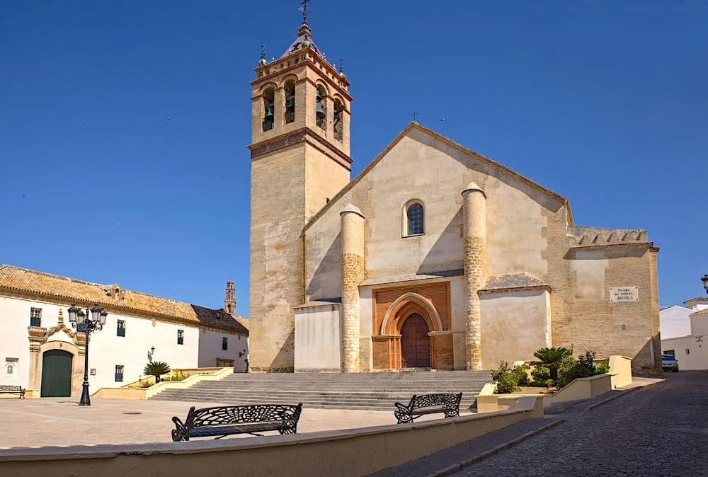 pueblos bonitos en sevilla