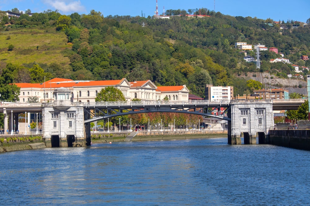 donde dormir en bilbao