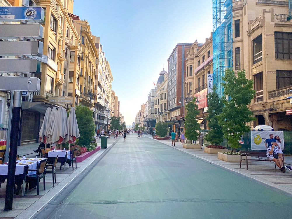 que ver en león en un día