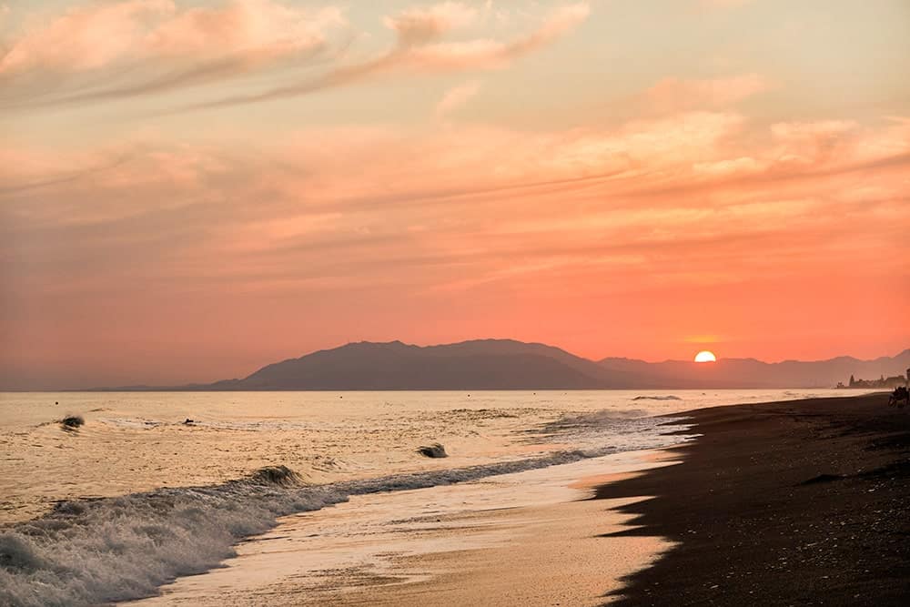 playas malaga tranquilas