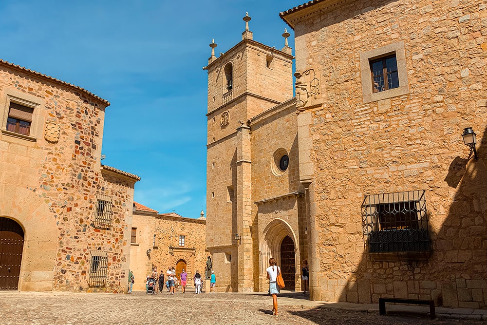 caceres que ver en un dia