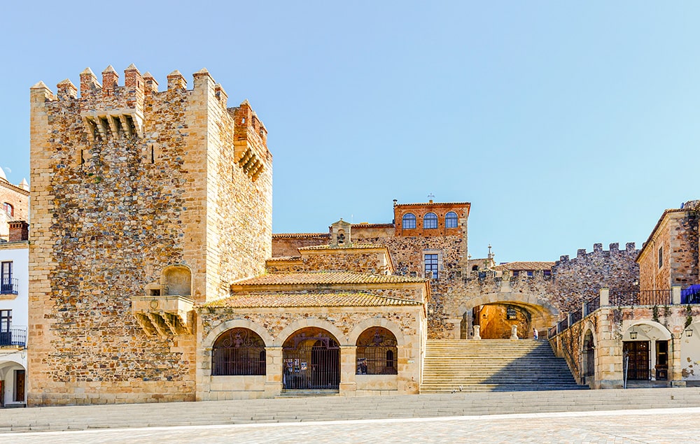 que ver en caceres capital