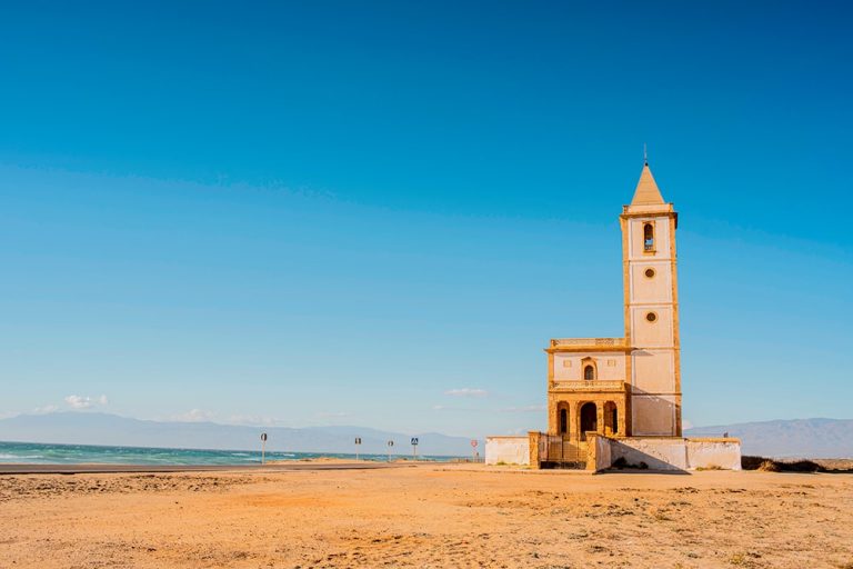 almeria playa nudista